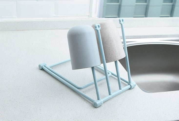 Foldable sponge holder