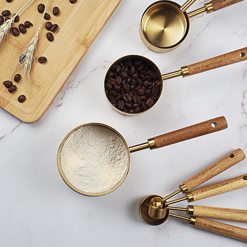 Wooden Handle Measuring Set