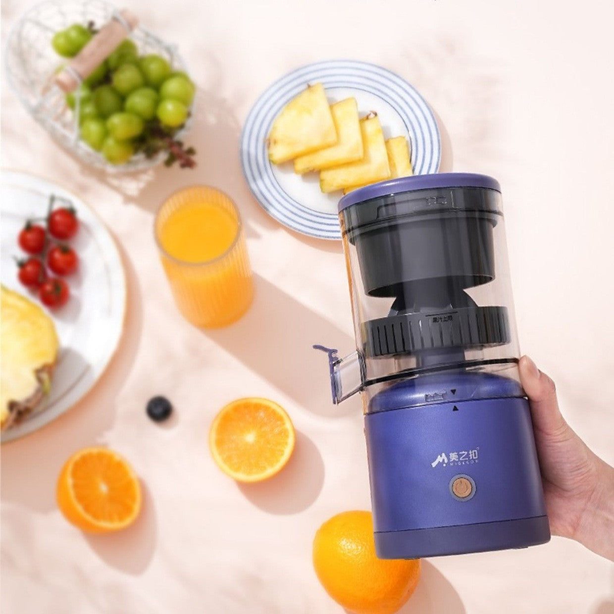 Portable USB juicer blender