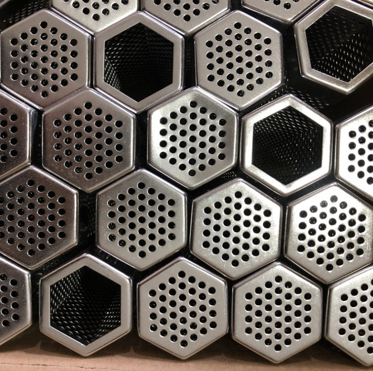 BBQ smoke tray holder