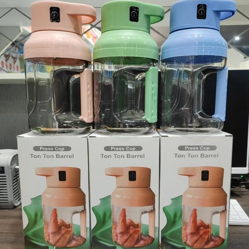 USB rechargeable blender